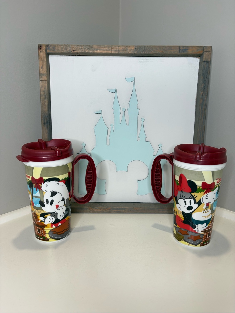 Disney World Holiday Mickey & Minnie Gingerbread House Refillable Mugs 16 oz